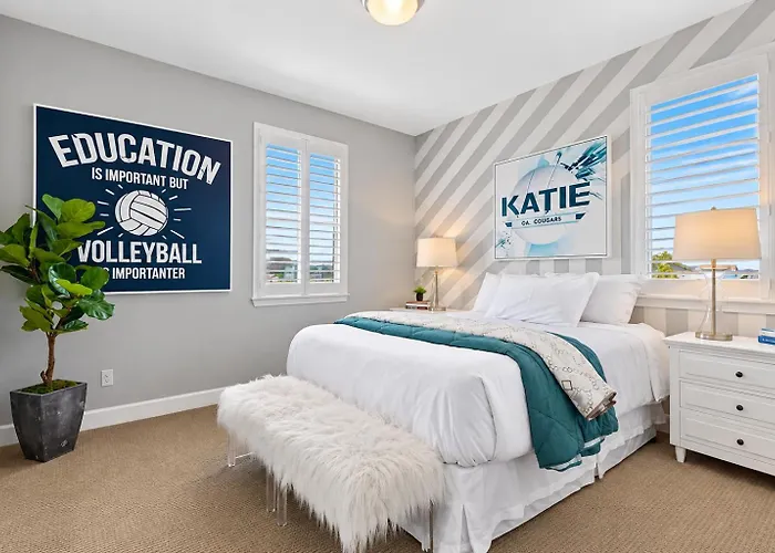 Cozy Roseville Home
